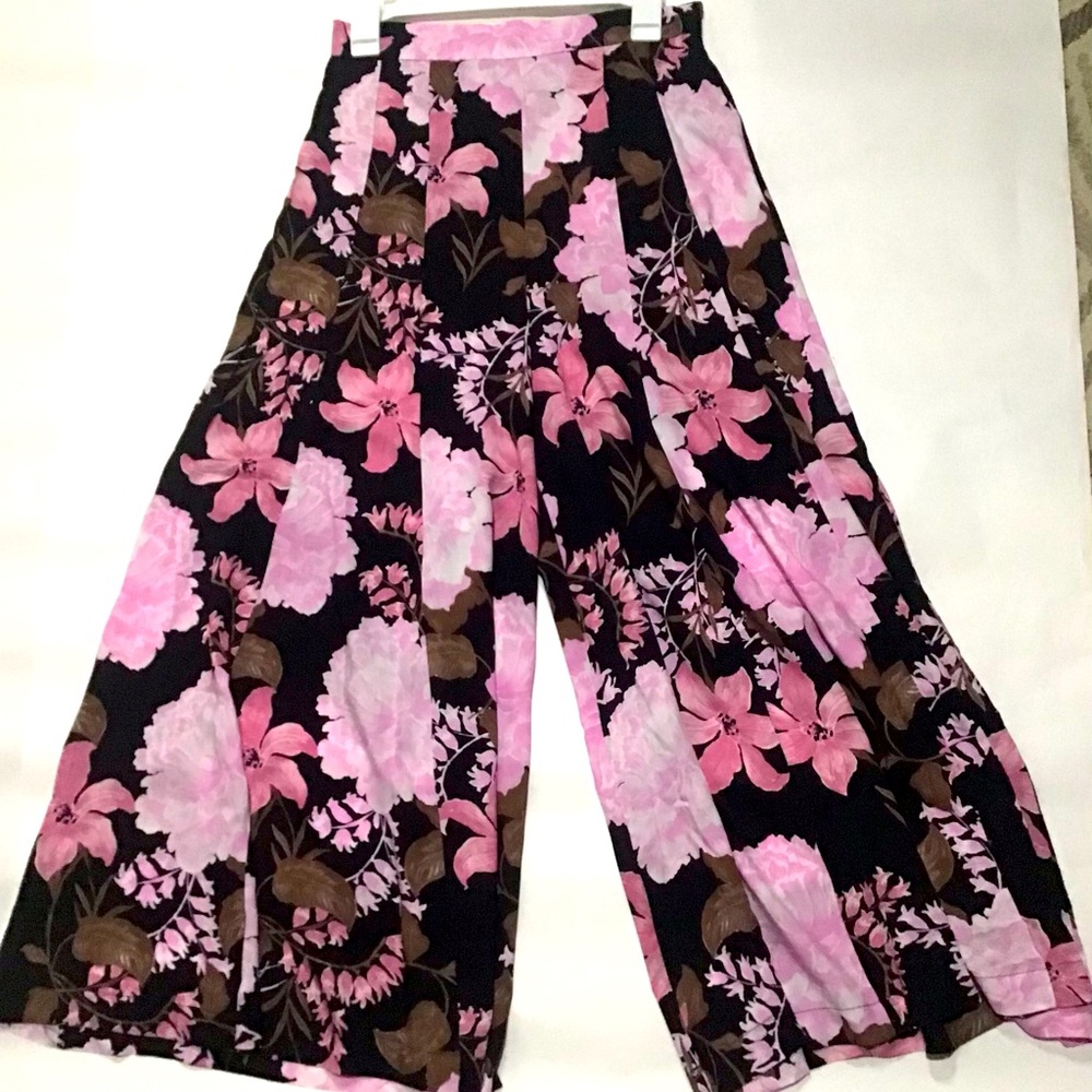 Petal & Pup Black Wide-Leg Pants with Pink Floral Print